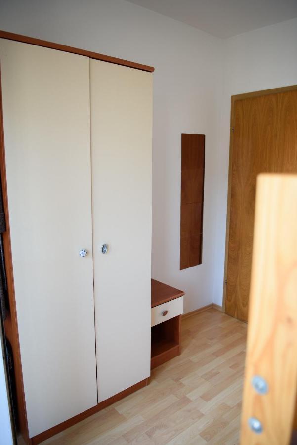 Villa Claudia Lemon Appartment Premantura Exterior photo